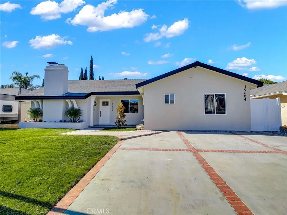 19604 Delight Street Canyon Country, CA 91351