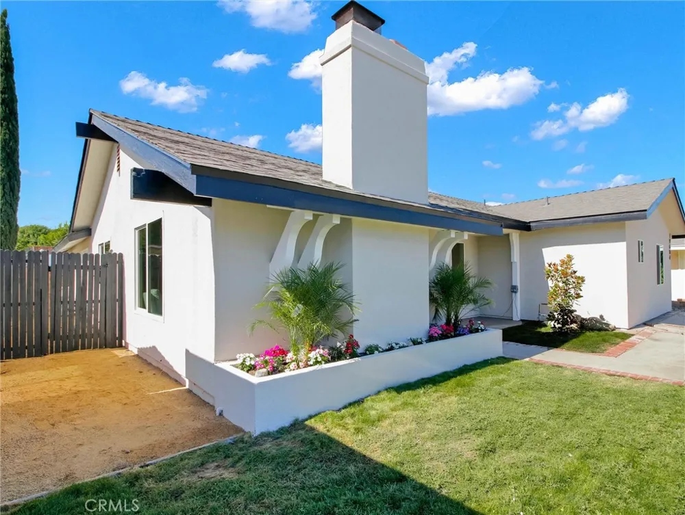 19604 Delight Street Canyon Country, CA 91351