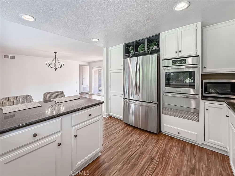 31735 Bainbrook Court Westlake Village, CA 91361