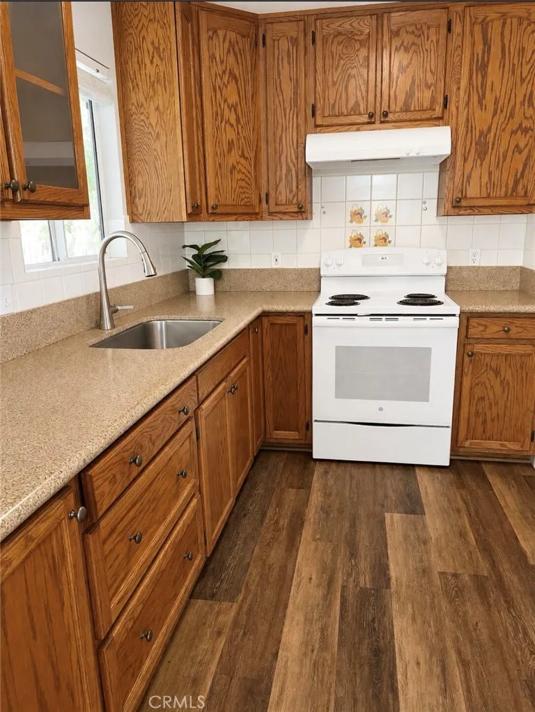 1850 Pepper Tree Close Wasco, CA 93280