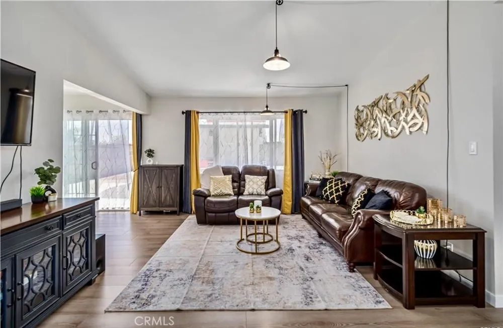 1052 W Avenue J15 Lancaster, CA 93534