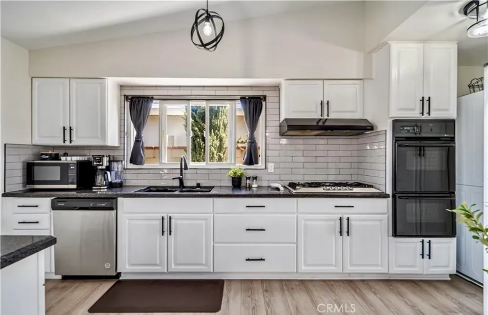 1052 W Avenue J15 Lancaster, CA 93534