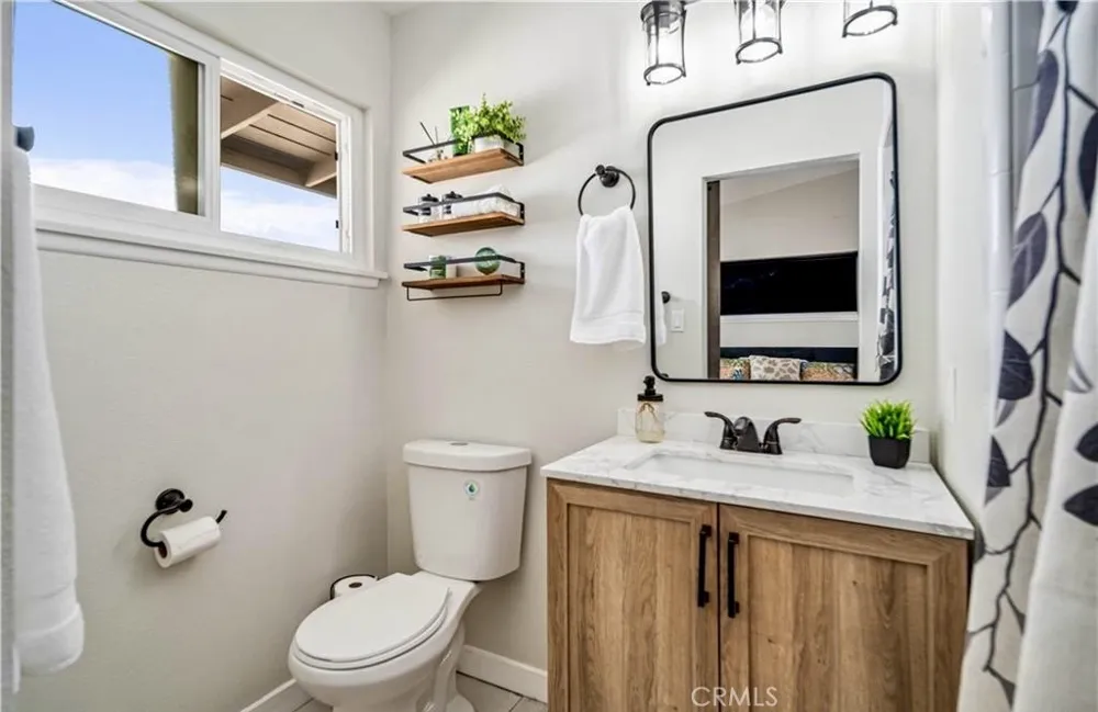 1052 W Avenue J15 Lancaster, CA 93534