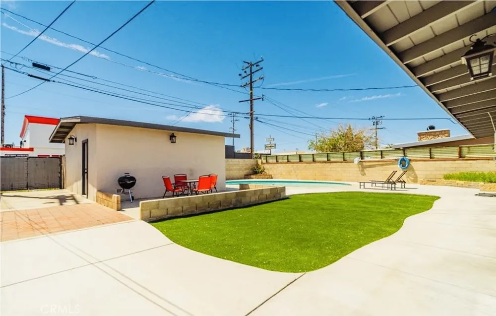 1052 W Avenue J15 Lancaster, CA 93534