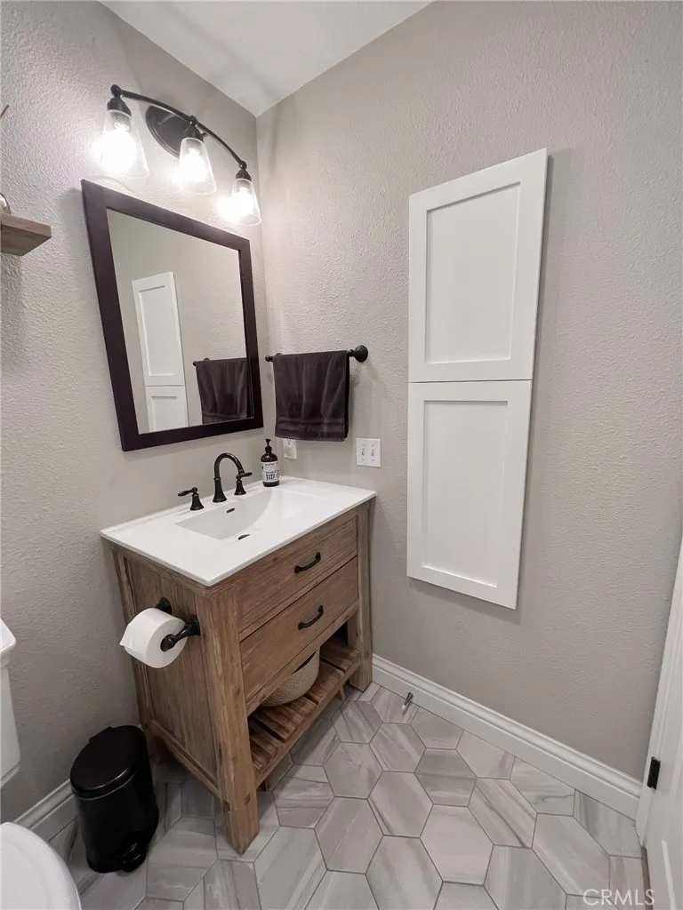 80 Ilex Newbury Park, CA 91320