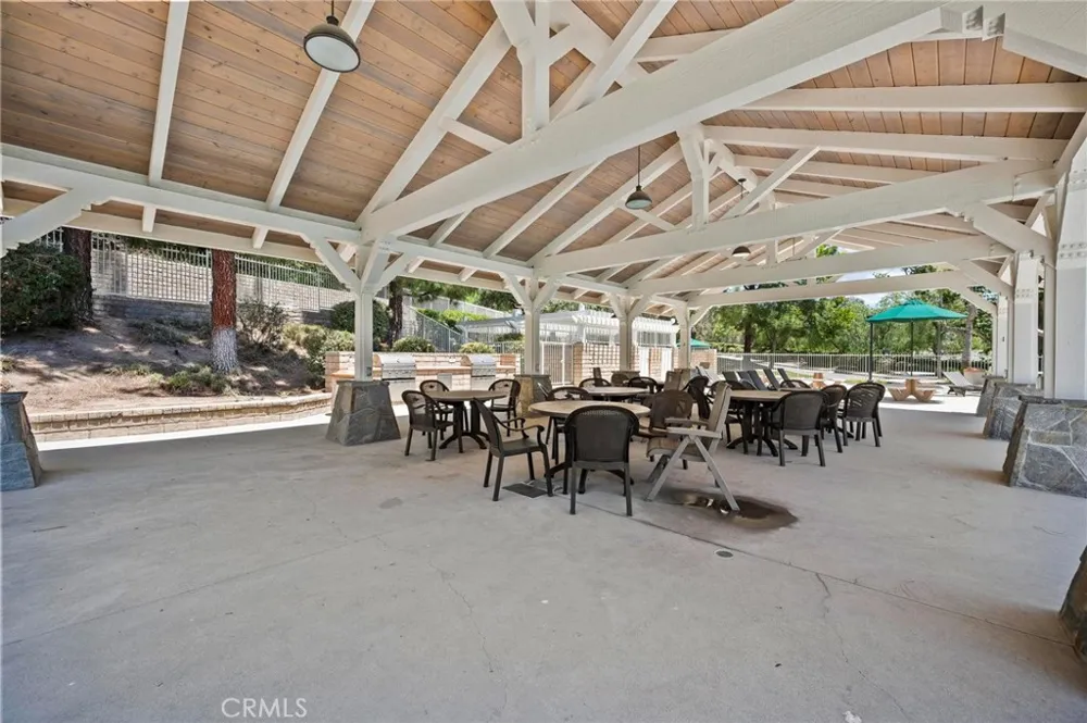 27184 Highlands Lane Valencia, CA 91354