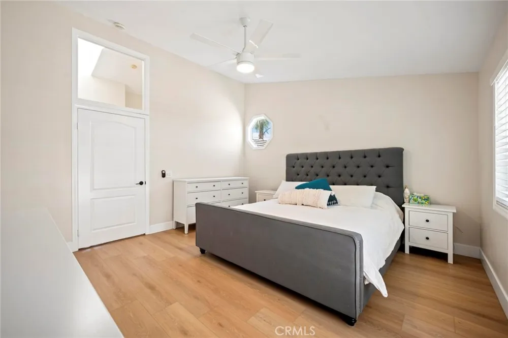27184 Highlands Lane Valencia, CA 91354