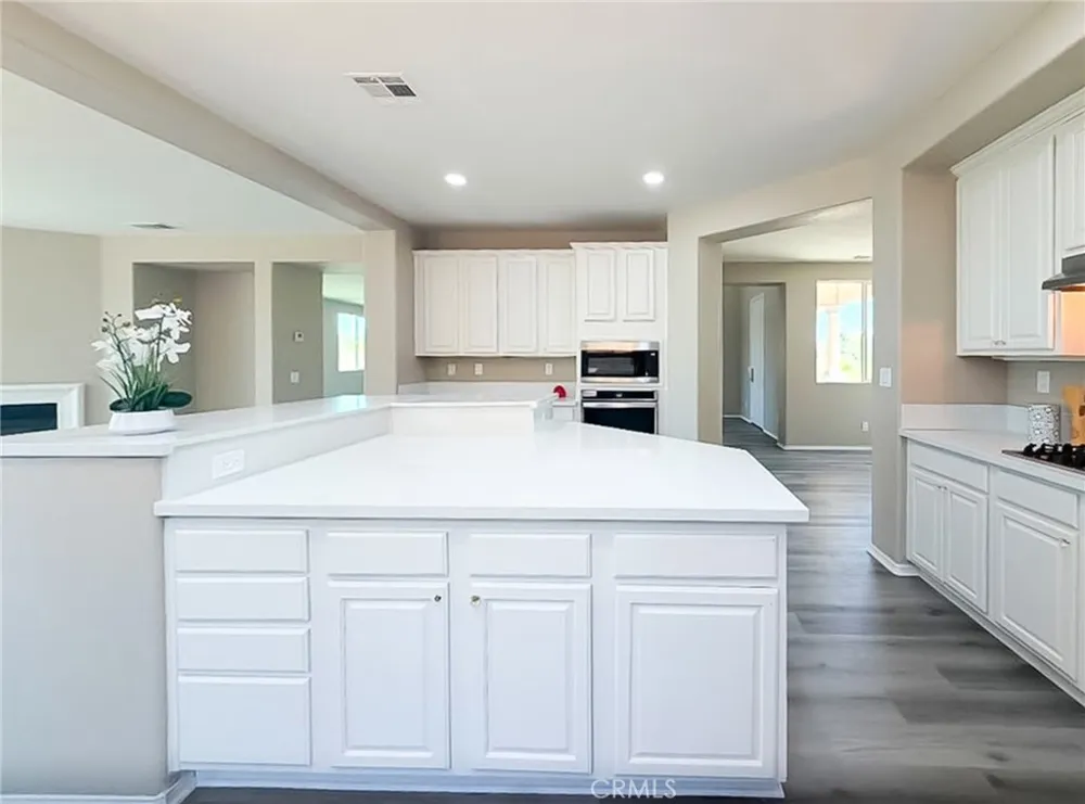 6727 Miramar Lane Palmdale, CA 93551