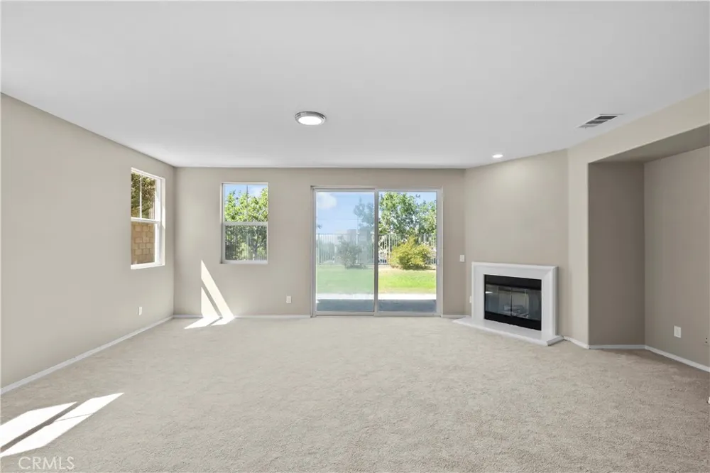 6727 Miramar Lane Palmdale, CA 93551