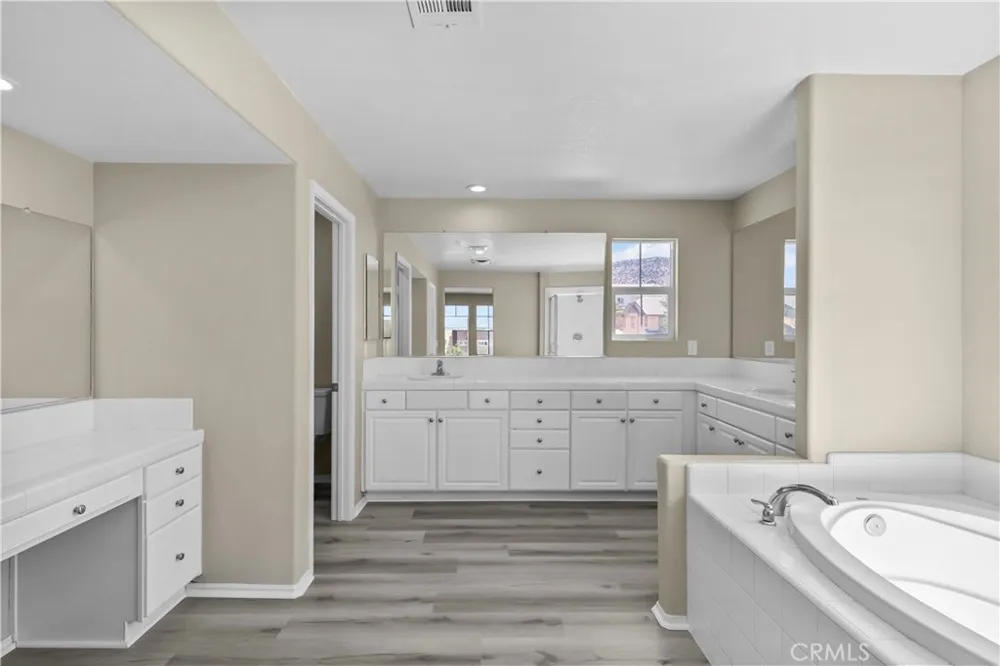 6727 Miramar Lane Palmdale, CA 93551