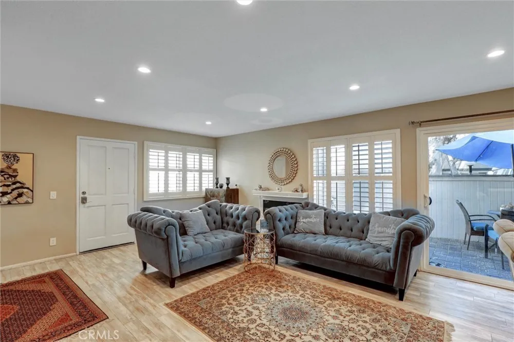 6543 Stoney View #4 Simi Valley, CA 93063