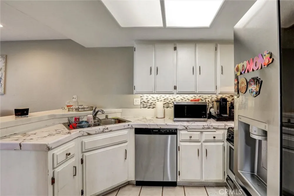 6543 Stoney View #4 Simi Valley, CA 93063