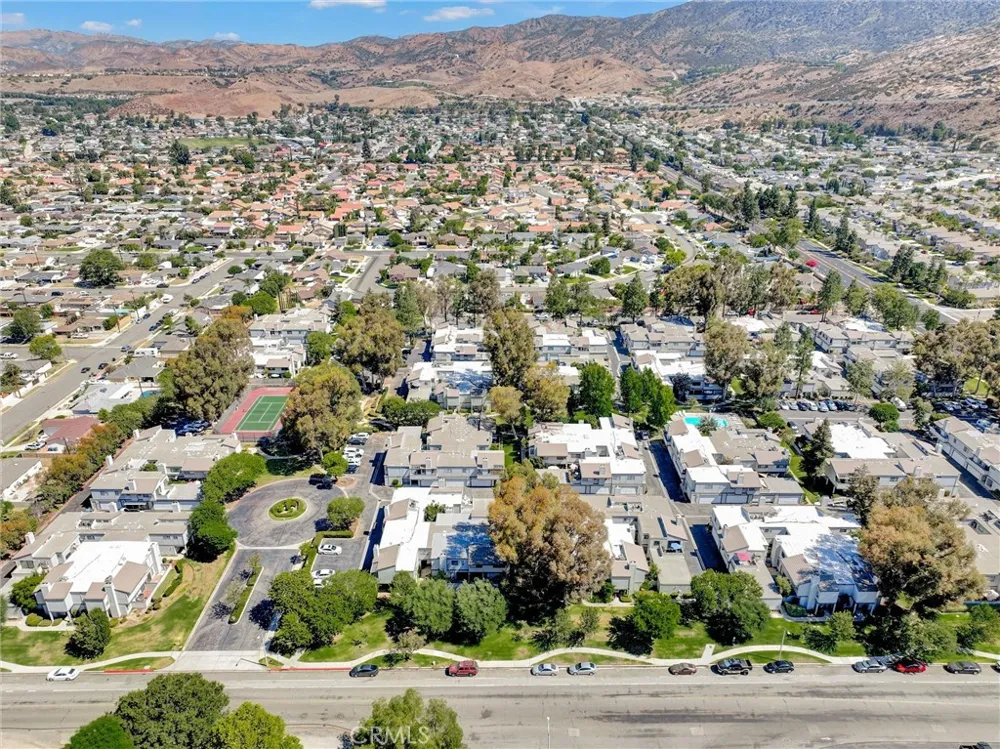 6543 Stoney View #4 Simi Valley, CA 93063