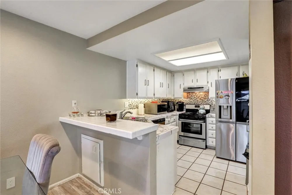 6543 Stoney View #4 Simi Valley, CA 93063