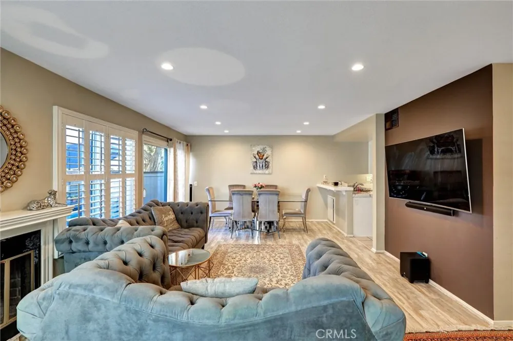 6543 Stoney View #4 Simi Valley, CA 93063