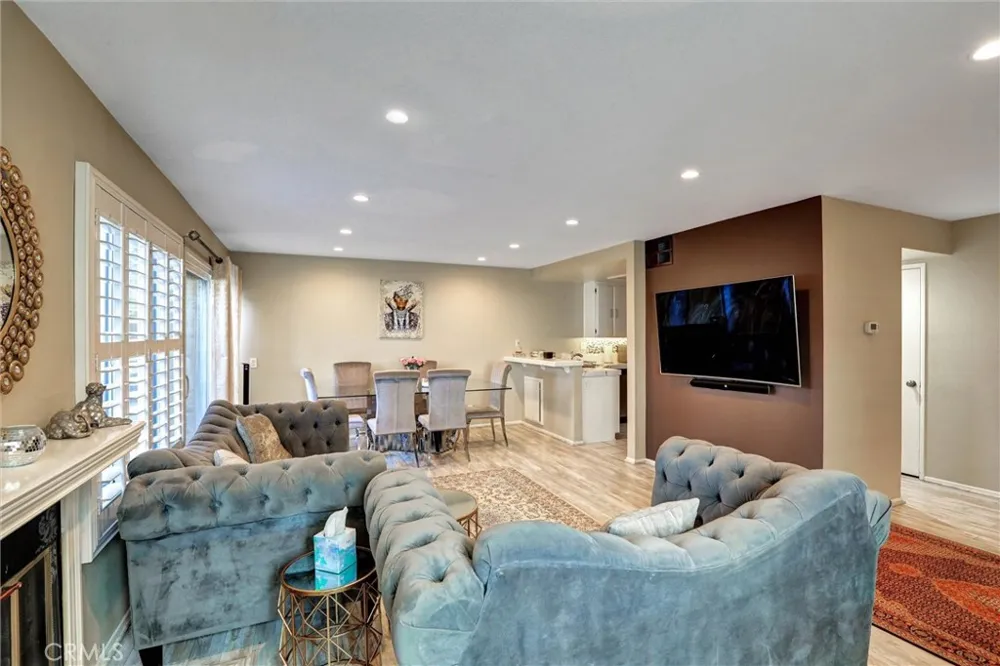 6543 Stoney View #4 Simi Valley, CA 93063