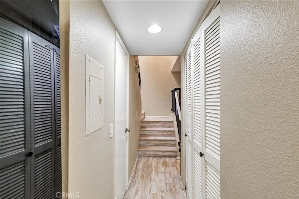 6543 Stoney View #4 Simi Valley, CA 93063