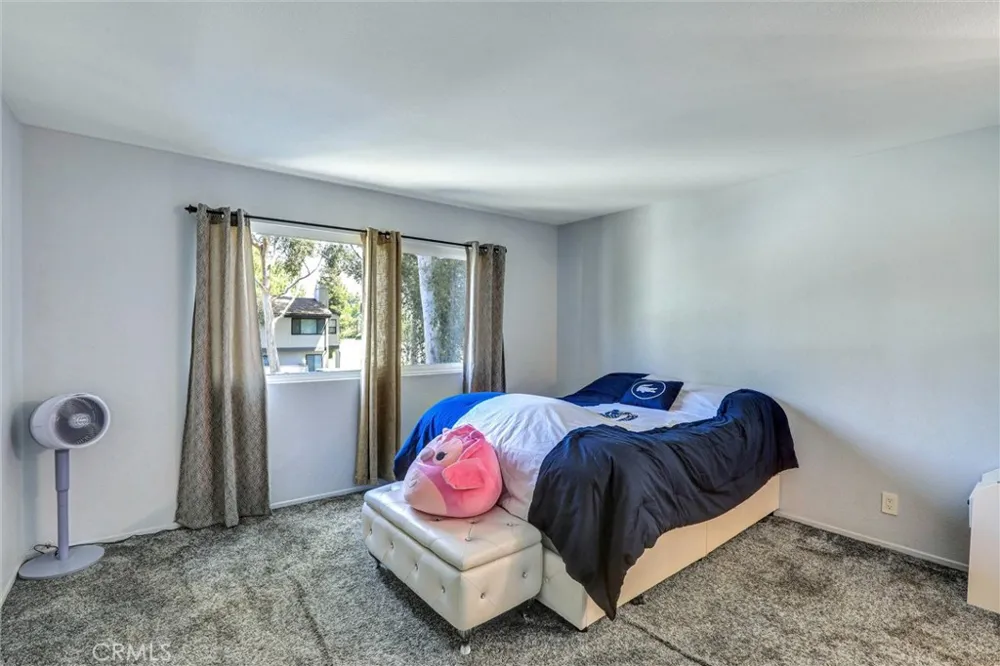 6543 Stoney View #4 Simi Valley, CA 93063