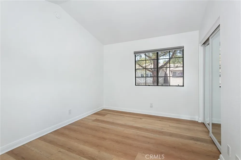 29725 Windsong Agoura Hills, CA 91301