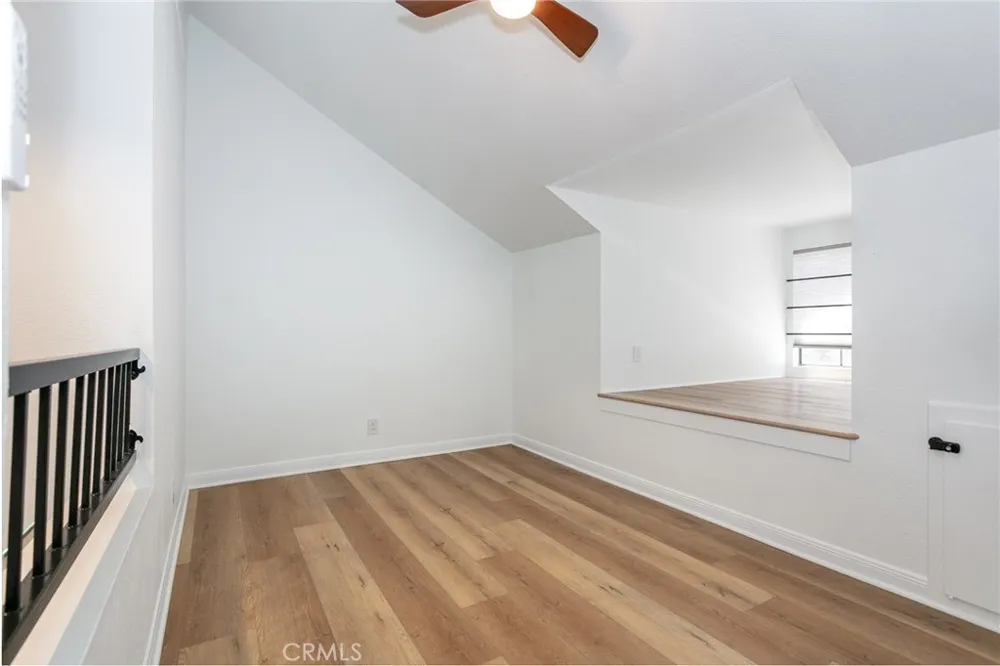 29725 Windsong Agoura Hills, CA 91301