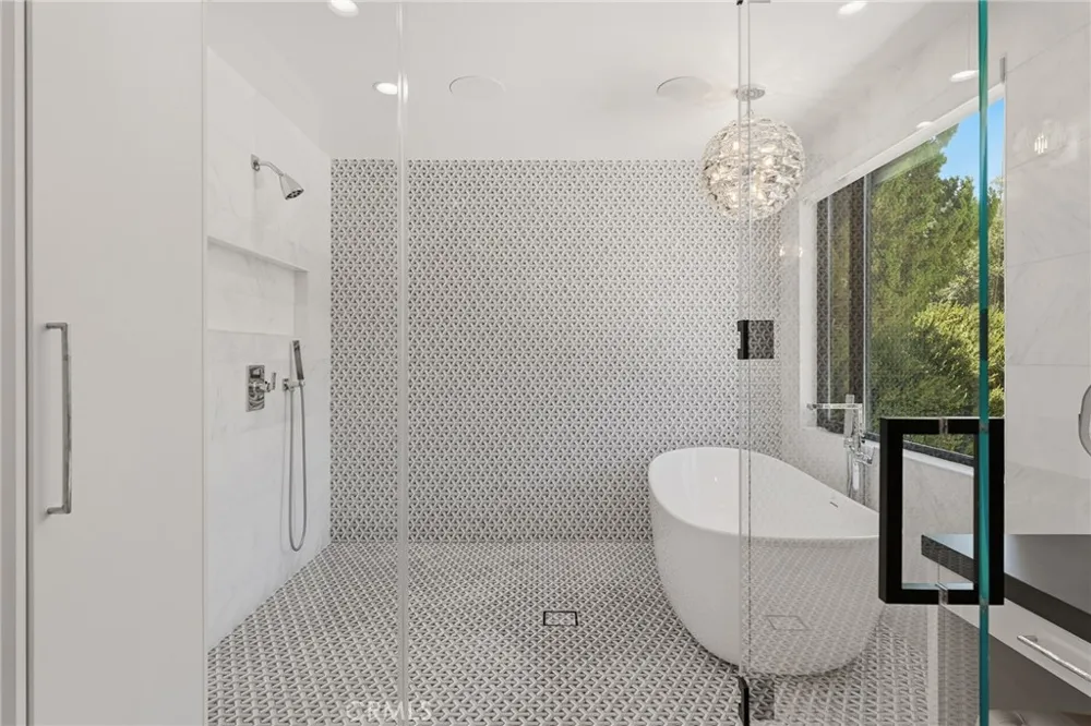 4425 Park Alisal Calabasas, CA 91302