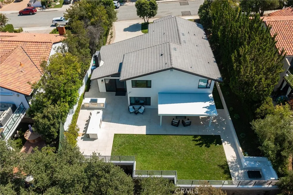 4425 Park Alisal Calabasas, CA 91302