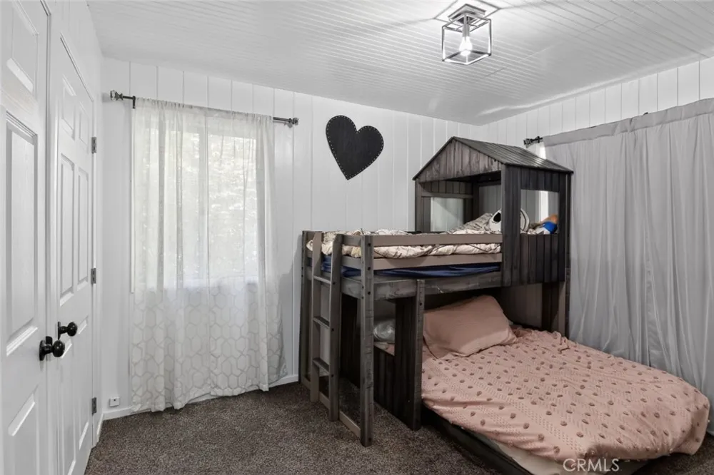338 Mittry Lane Lake Arrowhead, CA 92352