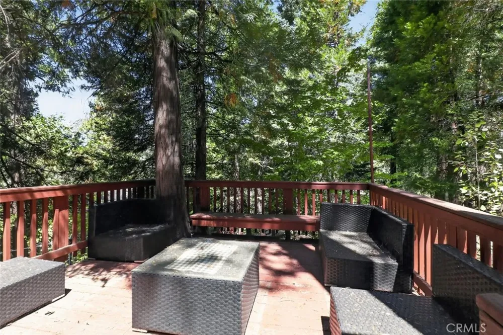 338 Mittry Lane Lake Arrowhead, CA 92352