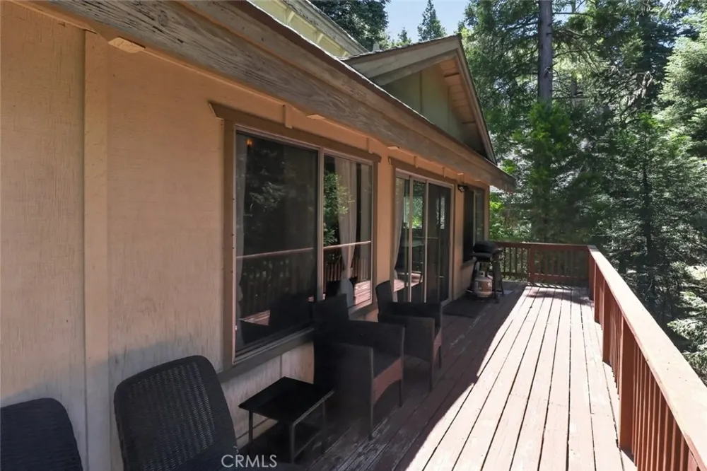338 Mittry Lane Lake Arrowhead, CA 92352
