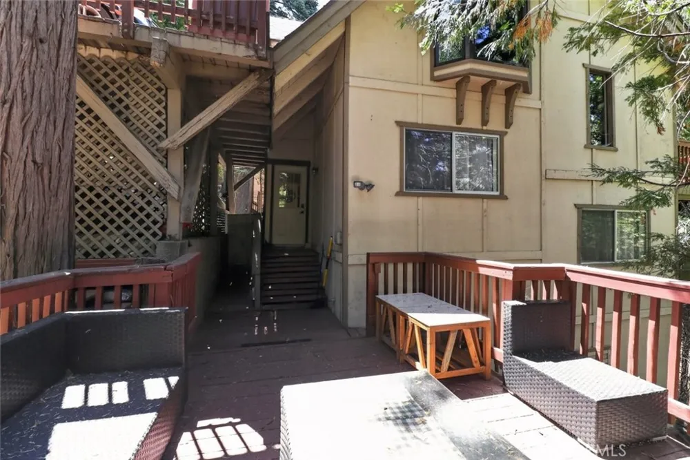 338 Mittry Lane Lake Arrowhead, CA 92352