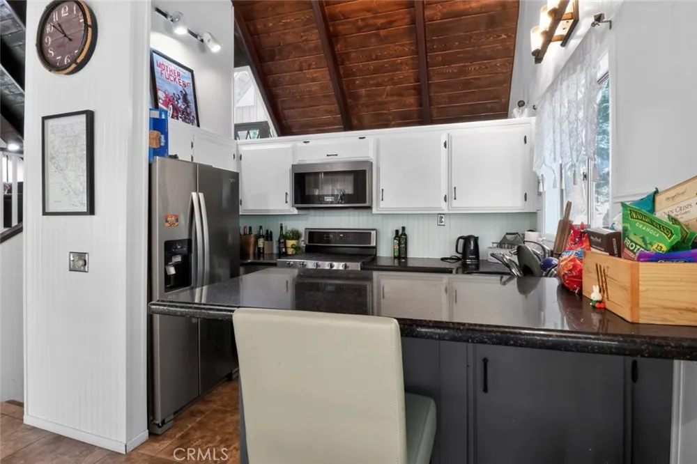 338 Mittry Lane Lake Arrowhead, CA 92352