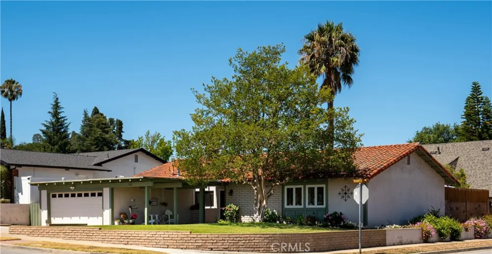 33 Madrid Newbury Park, CA 91320