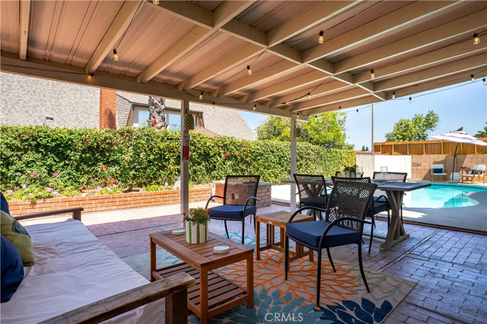 33 Madrid Newbury Park, CA 91320