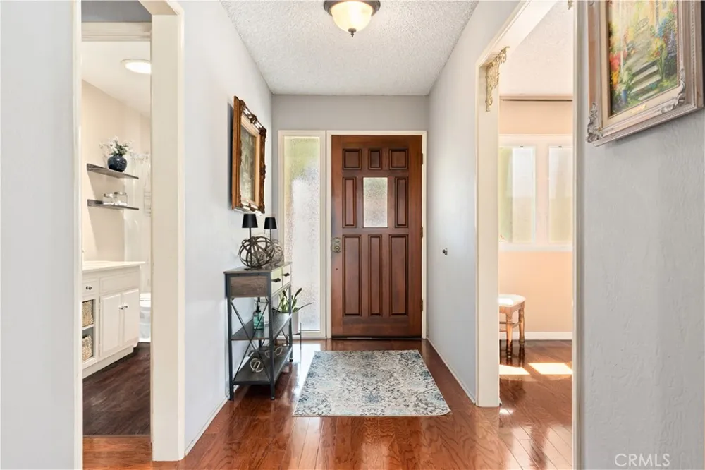 33 Madrid Newbury Park, CA 91320