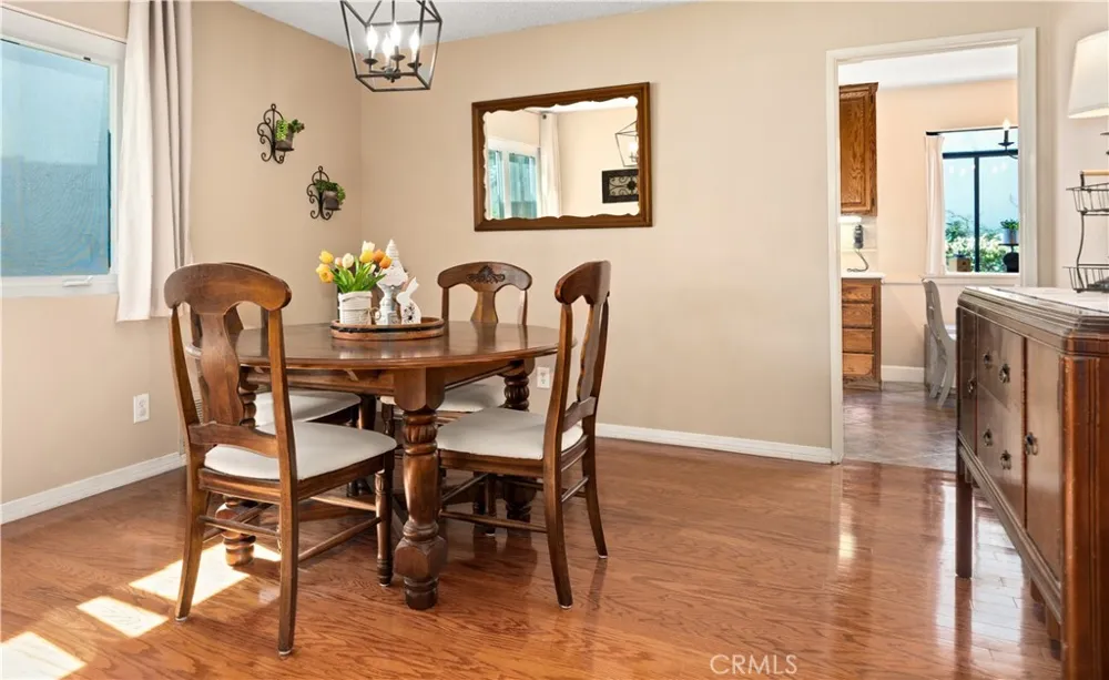 33 Madrid Newbury Park, CA 91320