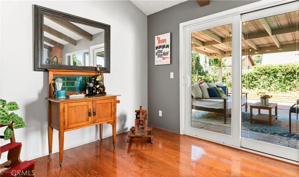 33 Madrid Newbury Park, CA 91320