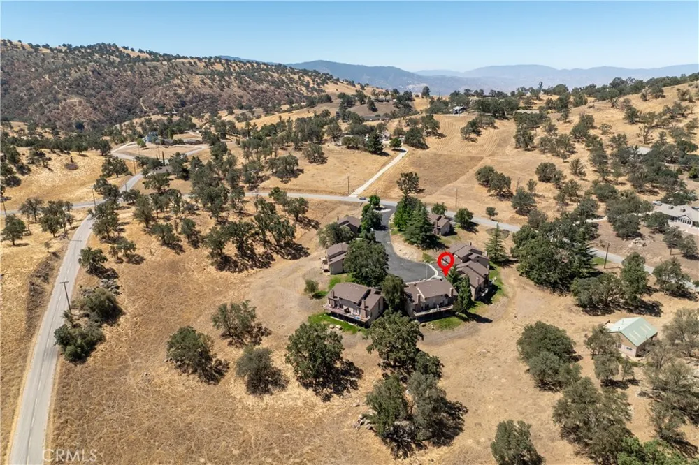 18551 Glenview Court Tehachapi, CA 93561
