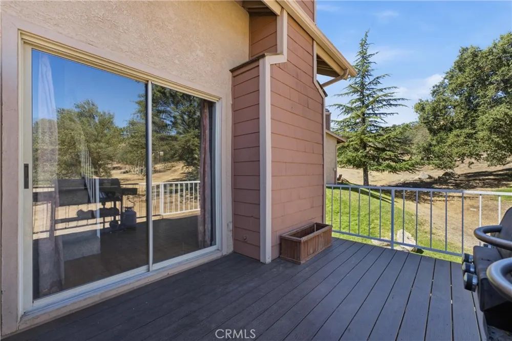 18551 Glenview Court Tehachapi, CA 93561