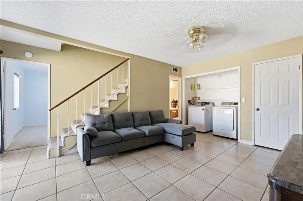 18551 Glenview Court Tehachapi, CA 93561