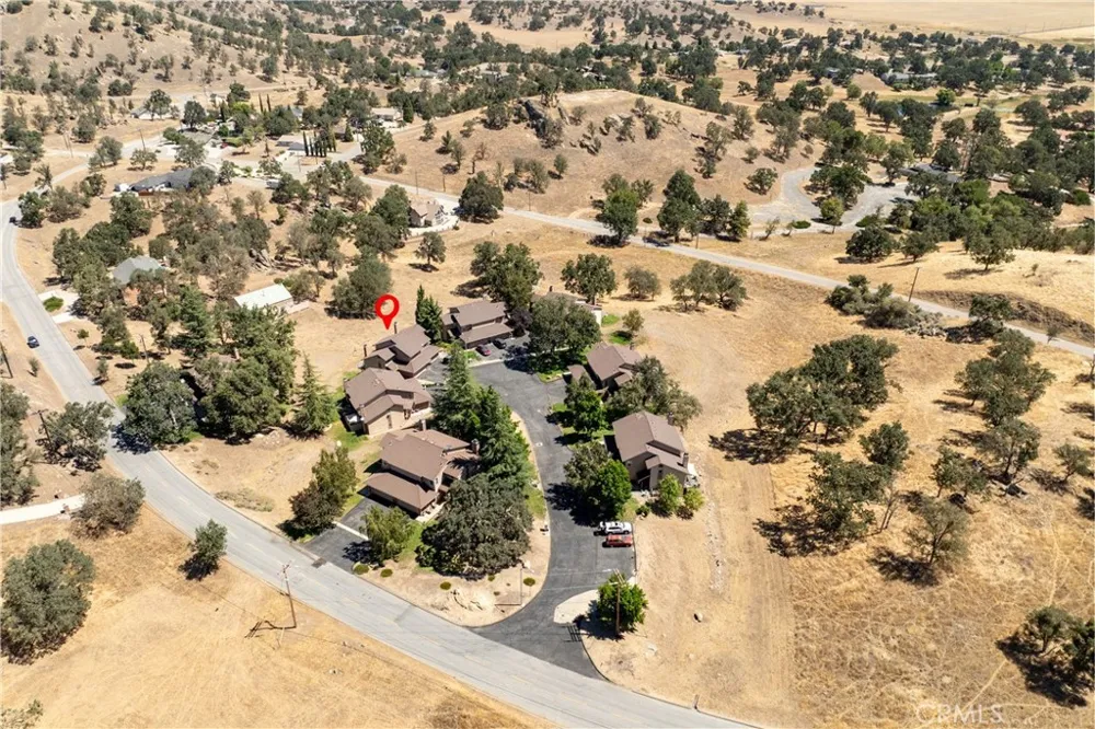 18551 Glenview Court Tehachapi, CA 93561