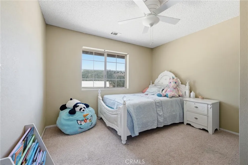 18551 Glenview Court Tehachapi, CA 93561