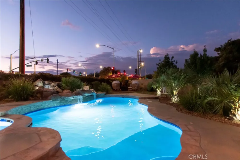 39141 Calmview Palmdale, CA 93551