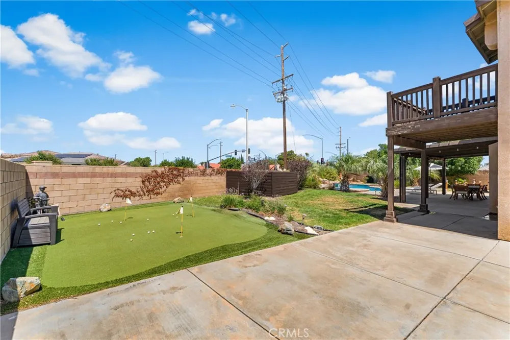 39141 Calmview Palmdale, CA 93551