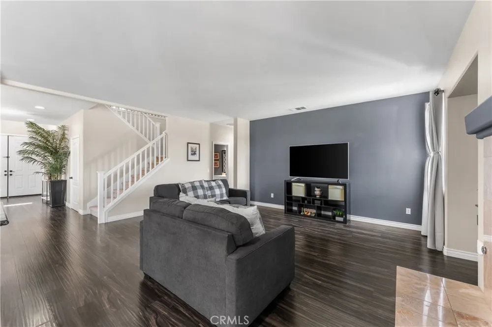 39141 Calmview Palmdale, CA 93551