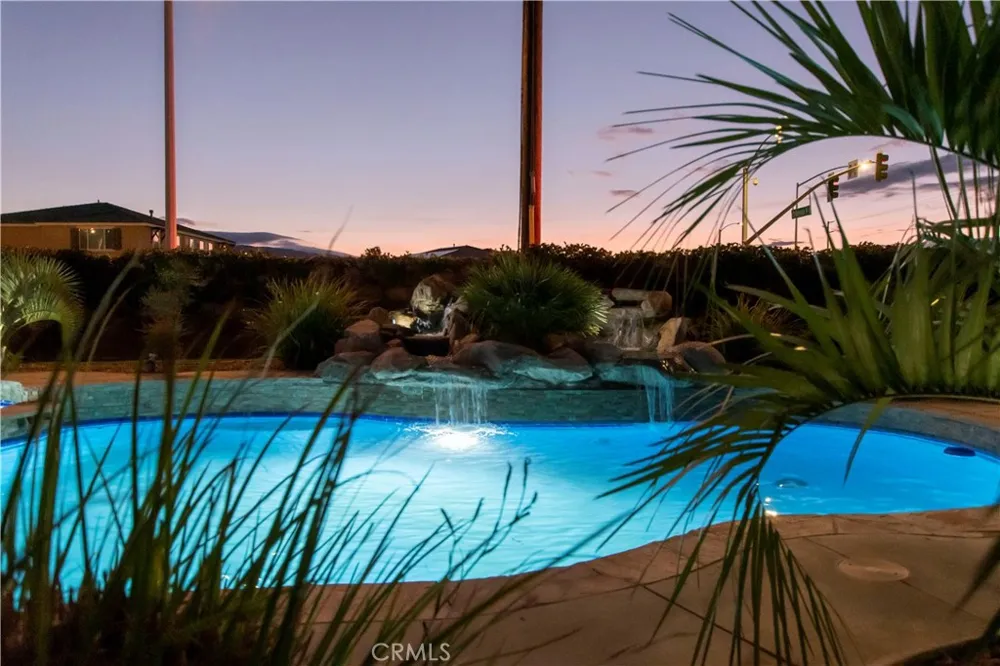 39141 Calmview Palmdale, CA 93551