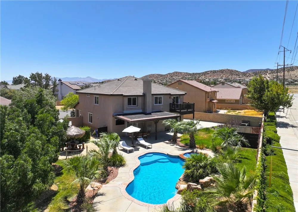 39141 Calmview Palmdale, CA 93551