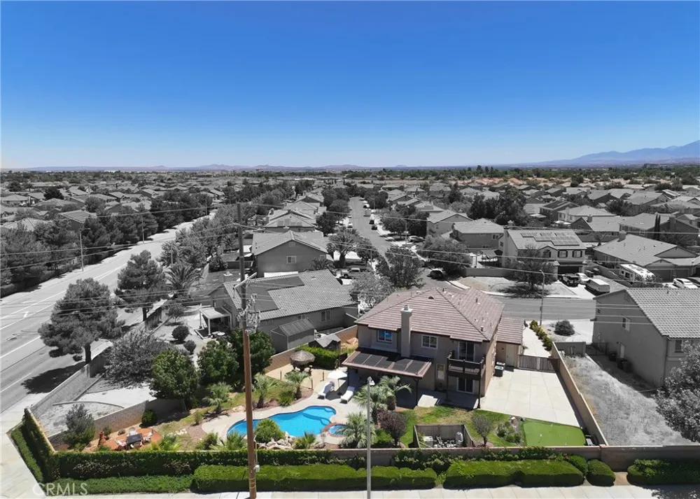 39141 Calmview Palmdale, CA 93551