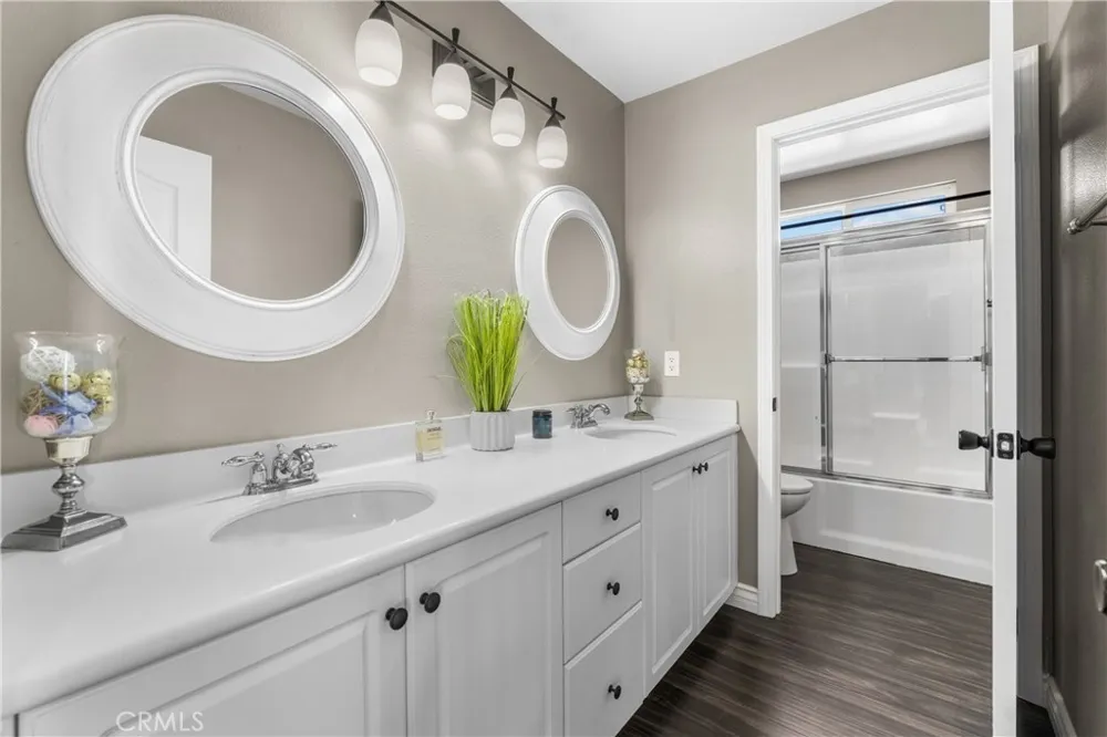 39141 Calmview Palmdale, CA 93551
