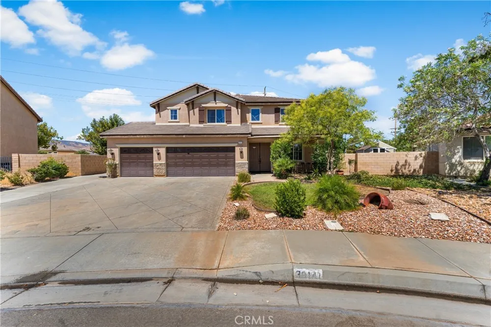39141 Calmview Palmdale, CA 93551