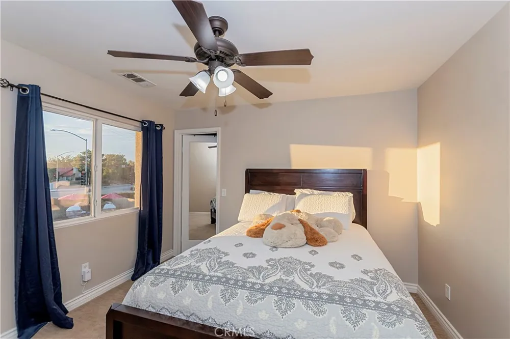 39141 Calmview Palmdale, CA 93551